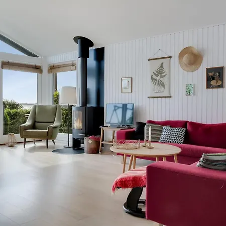 Stunning Sea Views Wood-fired Hot Tub Nature Hårby